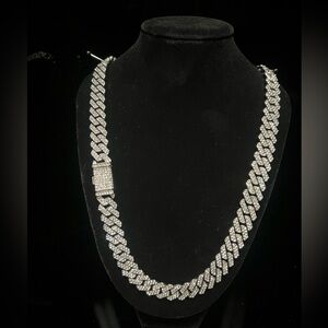 Elegant 12mm x 22” 925 Sterling Silver Miami Cuban Link Moissanite Chain